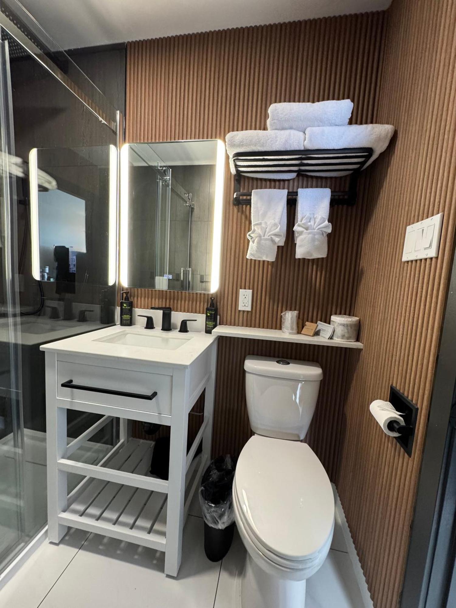 Marine Inn Powell River Εξωτερικό φωτογραφία
